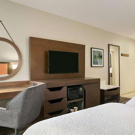 Hampton Inn Binghamton/Johnson City Exteriör bild