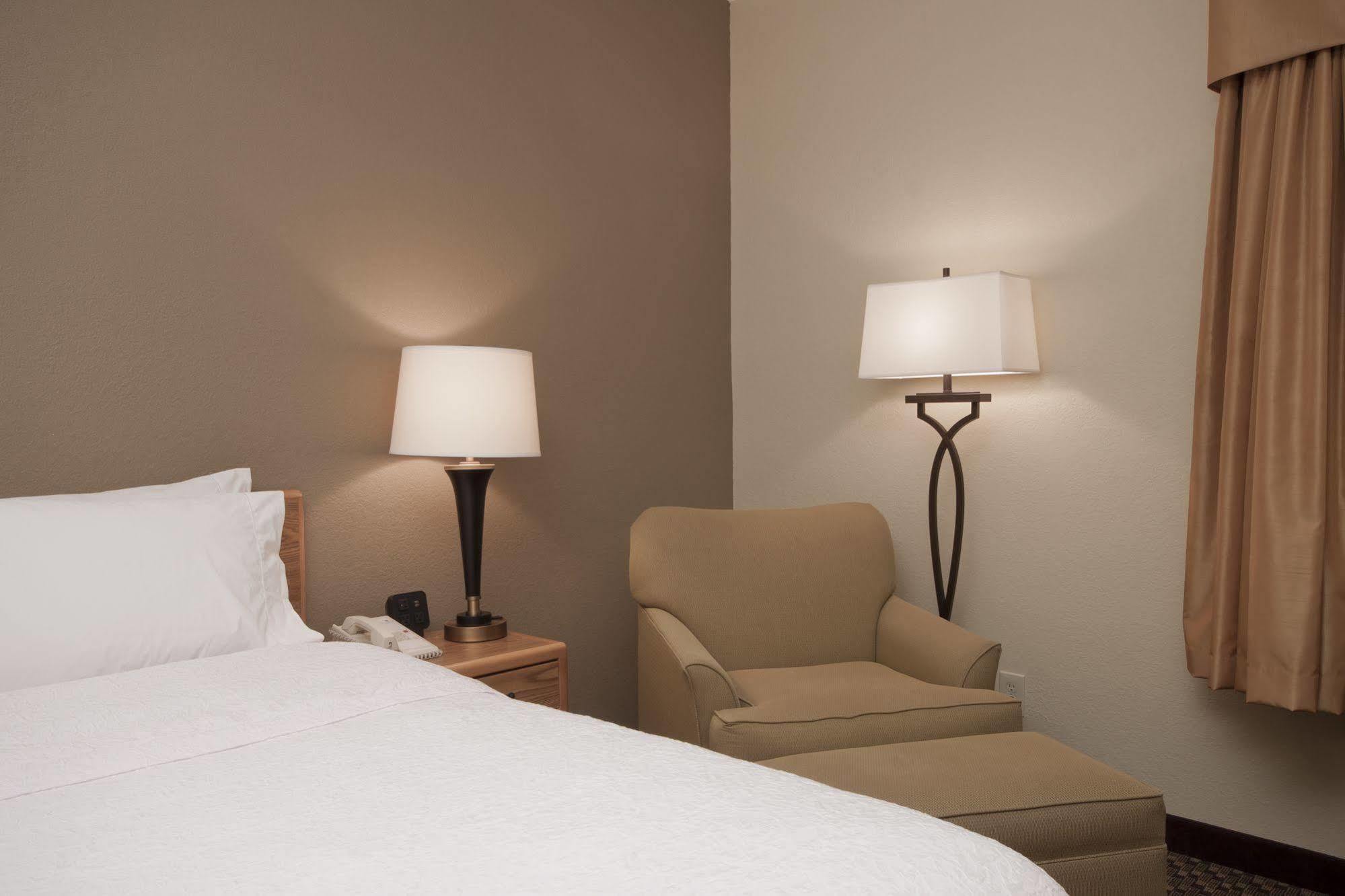 Hampton Inn Binghamton/Johnson City Exteriör bild