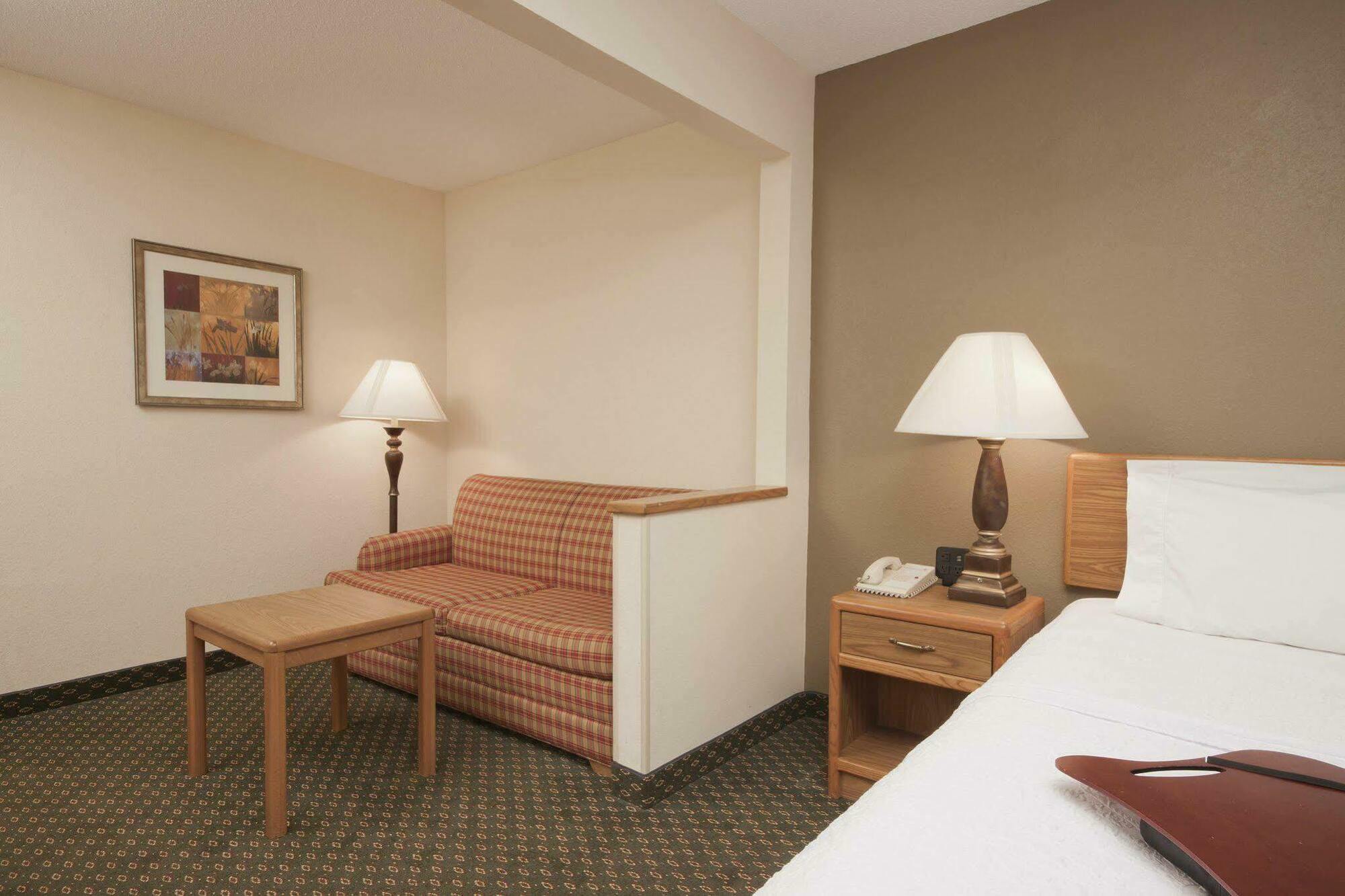 Hampton Inn Binghamton/Johnson City Exteriör bild